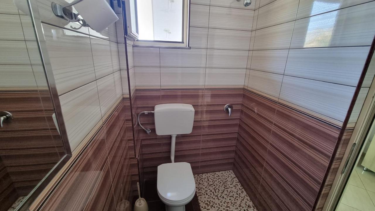 Anmaor Hotel Qeparo Buitenkant foto